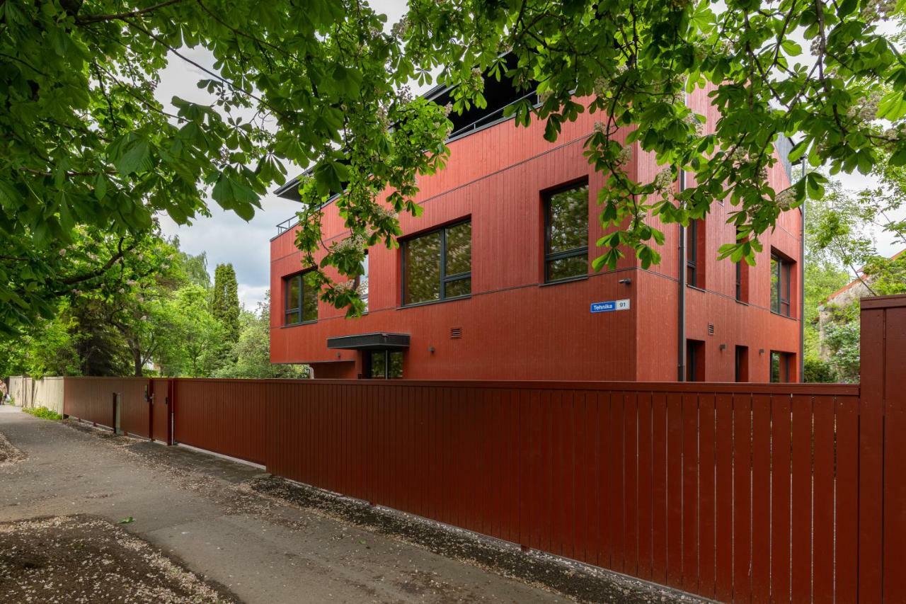 Self-Check-In 2 Bedroom Apartment With A Terrace And Free Parking Talin Exterior foto